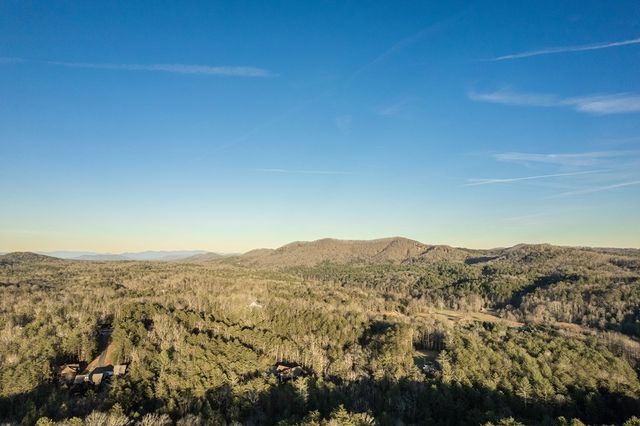 612 Kensington Drive, Mineral Bluff, GA 30559