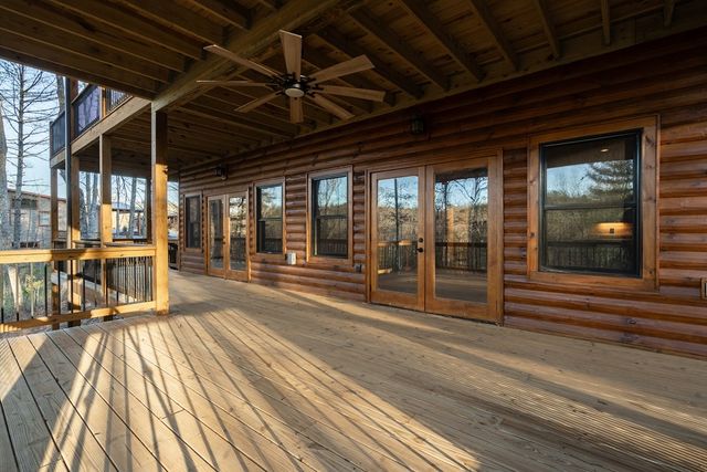 612 Kensington Drive, Mineral Bluff, GA 30559