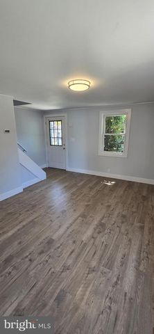 510 DEKLYN AVE, Trenton, NJ 08610