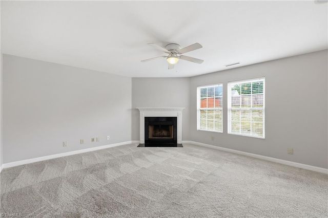 410 Walnut Crossing Drive, Whitsett, NC 27377