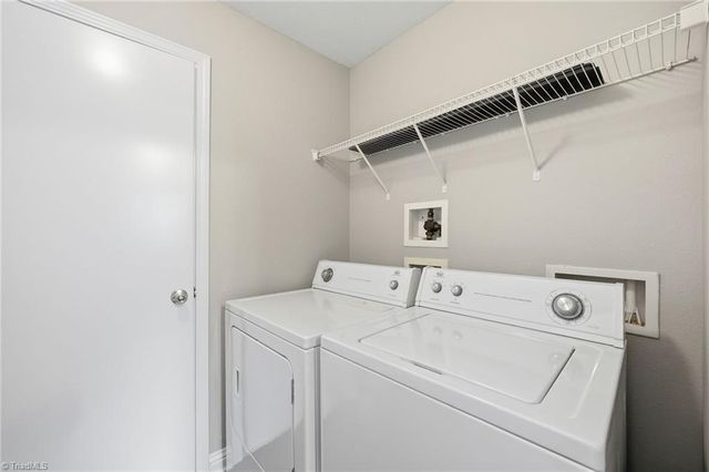 410 Walnut Crossing Drive, Whitsett, NC 27377