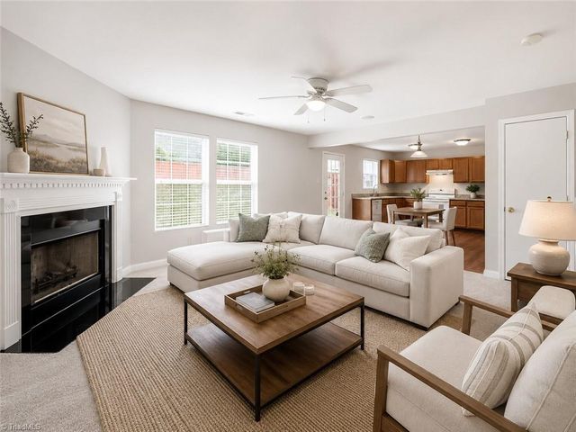 410 Walnut Crossing Drive, Whitsett, NC 27377