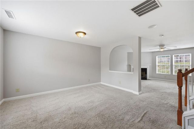 410 Walnut Crossing Drive, Whitsett, NC 27377
