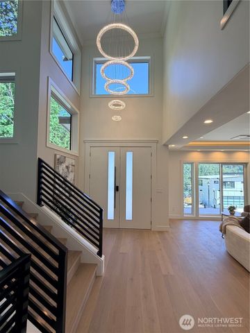4305 NE 26 Place, Renton, WA 98059