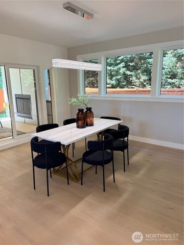 4305 NE 26 Place, Renton, WA 98059