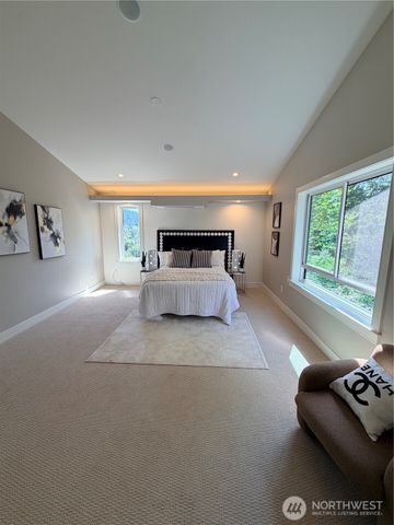 4305 NE 26 Place, Renton, WA 98059