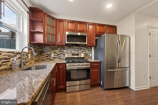 2211 E HAROLD ST, Philadelphia, PA 19125