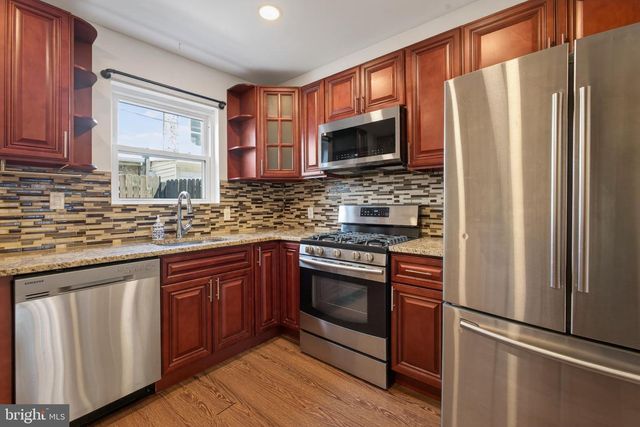 2211 E HAROLD ST, Philadelphia, PA 19125