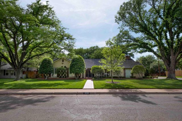 2200 Parker Street, Amarillo, TX 79109