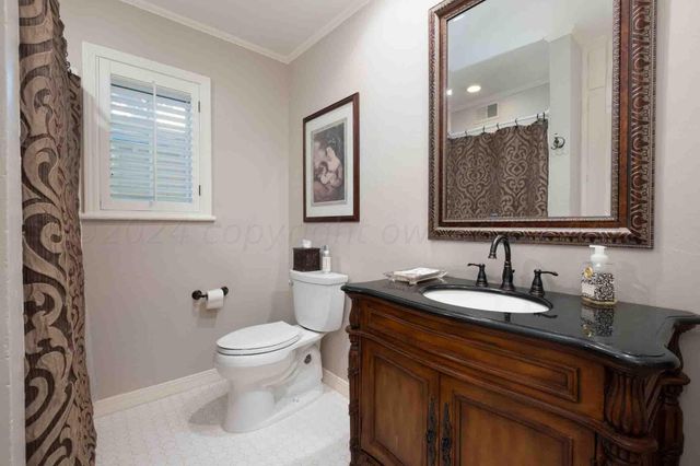 2200 Parker Street, Amarillo, TX 79109