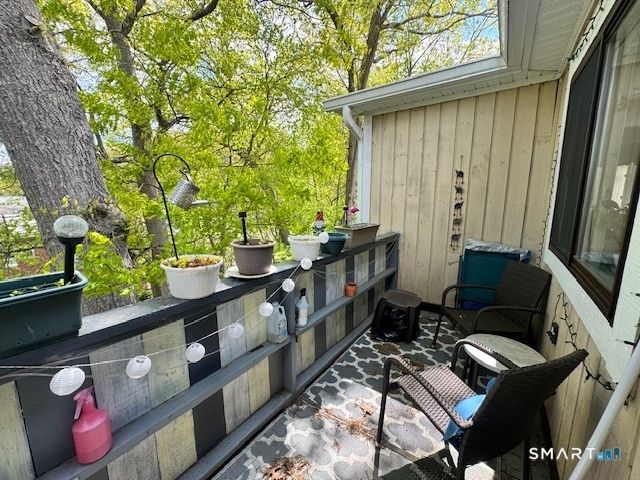 60 Plainfield Avenue 16, West Haven, CT 06516