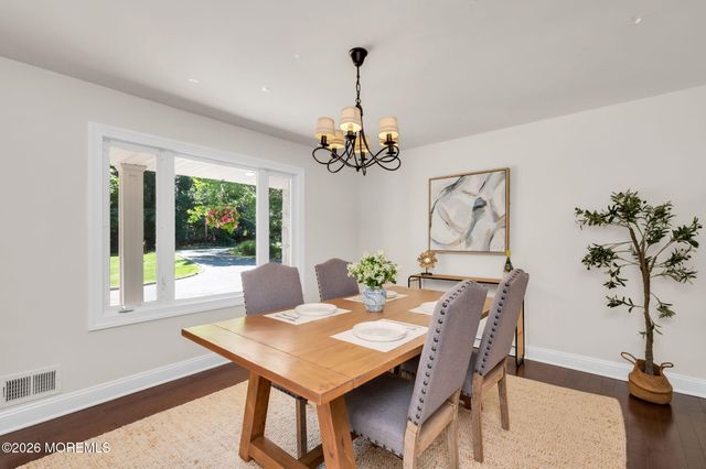 45 The Trail, Middletown, NJ 07748