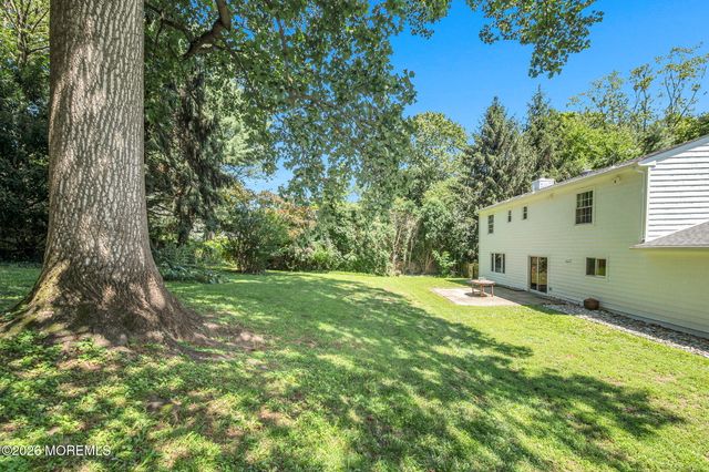 45 The Trail, Middletown, NJ 07748