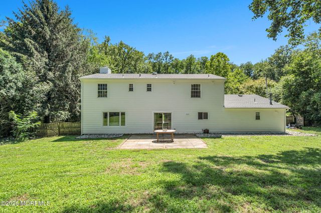 45 The Trail, Middletown, NJ 07748