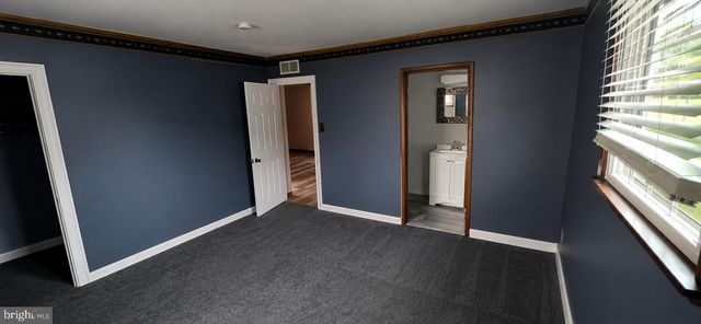 214 3RD AVE, Cherry Hill, NJ 08002