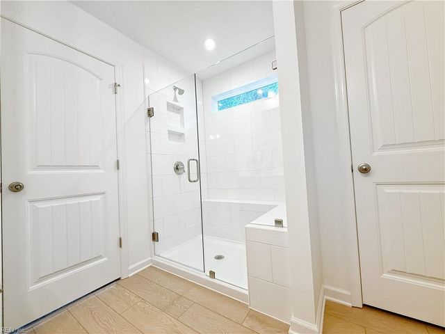 1543 Waltham LN, Newport News, VA 23608