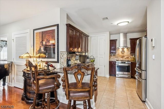 445 Van Houten Ave 101, Passaic City, NJ 07055