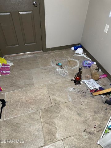 12014 Silver Crown, El Paso, TX 79928