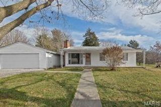 42 Carnation Drive, Collinsville, IL 62234