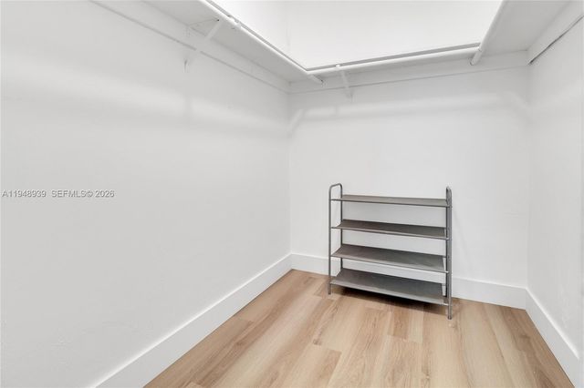 11273 SW 88th St 116J, Miami, FL 33176