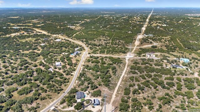 840 Earle Oak, Bulverde, TX 78163