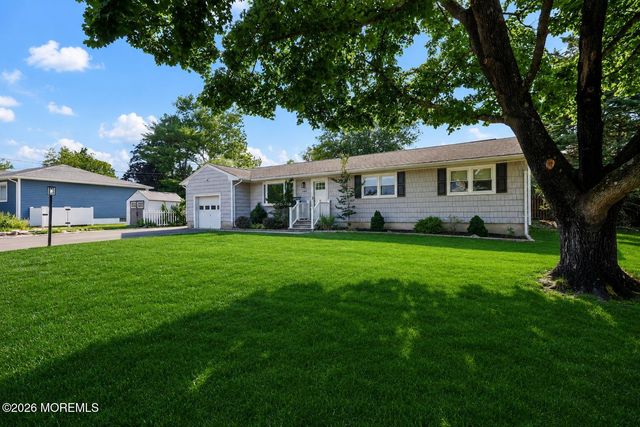 732 Lions Lane, Brick, NJ 08723