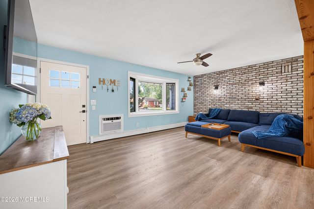 732 Lions Lane, Brick, NJ 08723
