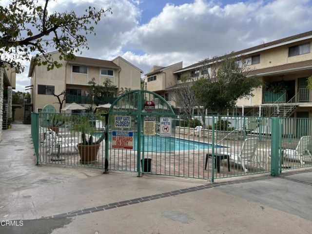 121 Sinclair Avenue 107, Glendale, CA 91206