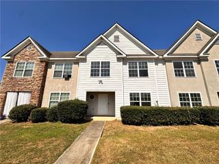 829 Store House Court B, Monroe, GA 30655