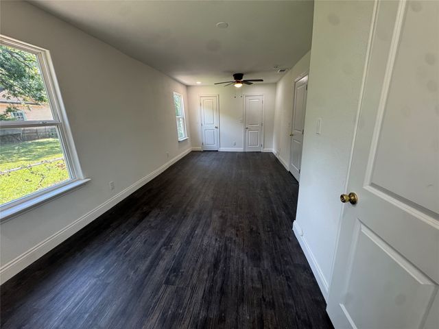3705 Marshall Drive, Dallas, TX 75210