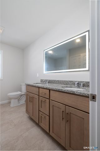 75 High Street, Plymouth, CT 06786