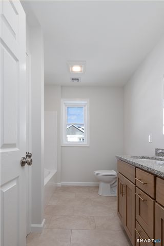 75 High Street, Plymouth, CT 06786