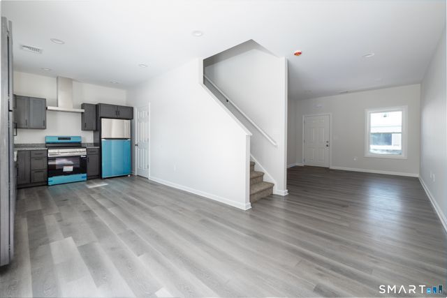 75 High Street, Plymouth, CT 06786
