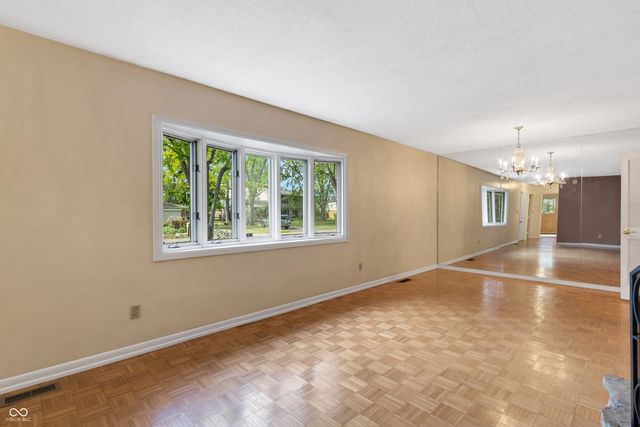 1146 Fairway Drive, Indianapolis, IN 46260