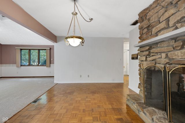 1146 Fairway Drive, Indianapolis, IN 46260