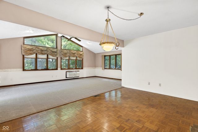 1146 Fairway Drive, Indianapolis, IN 46260