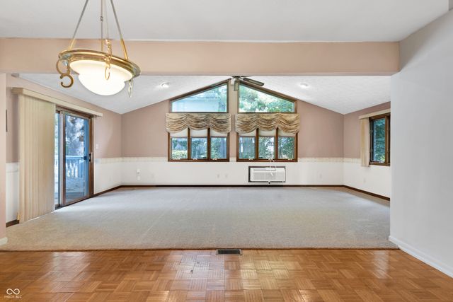 1146 Fairway Drive, Indianapolis, IN 46260