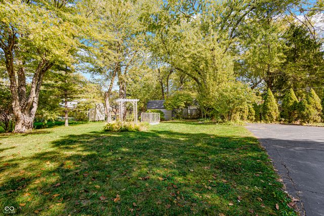 1146 Fairway Drive, Indianapolis, IN 46260