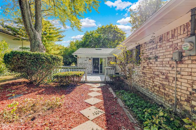 1146 Fairway Drive, Indianapolis, IN 46260