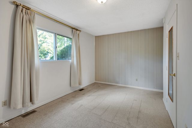 1146 Fairway Drive, Indianapolis, IN 46260
