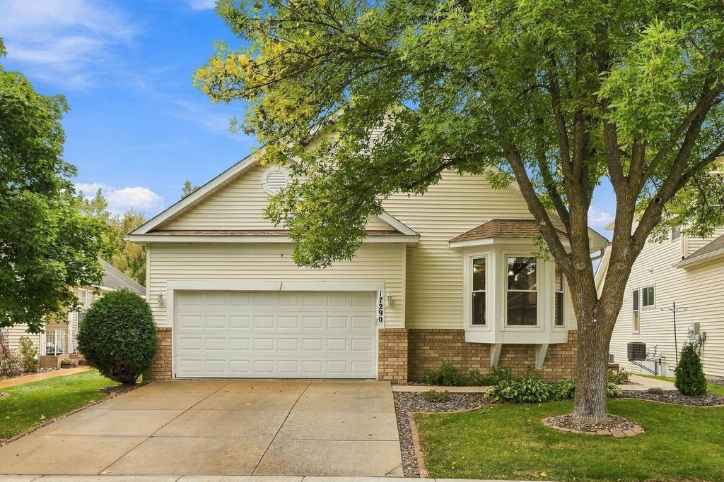 17290 90th Avenue N, Maple Grove, MN 55311 — exterior