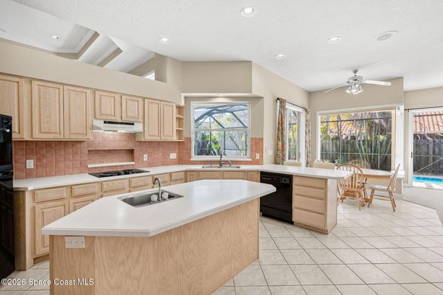 625 Newport Drive, Indialantic, FL 32903