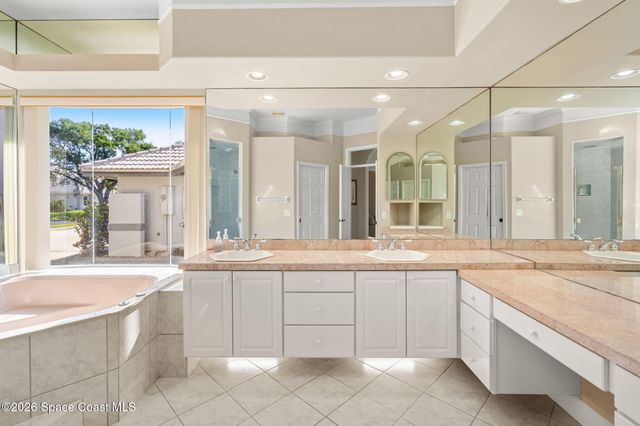 625 Newport Drive, Indialantic, FL 32903