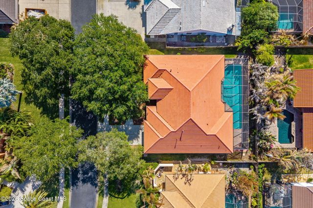 625 Newport Drive, Indialantic, FL 32903