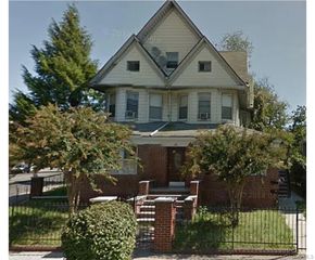 79 Westminster Road, Brooklyn, NY 11218
