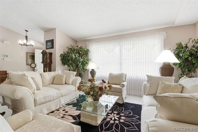 6671 Kent Street, Inverness, FL 34452