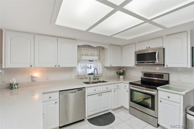 6671 Kent Street, Inverness, FL 34452