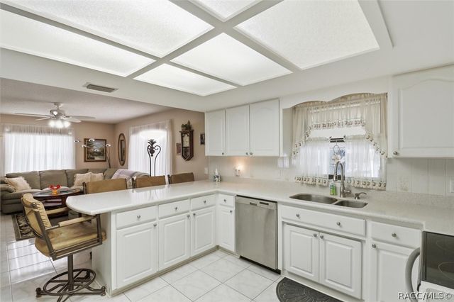 6671 Kent Street, Inverness, FL 34452