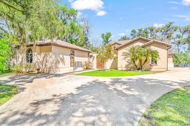 530 Clifton Rd., Crescent City, FL 32112