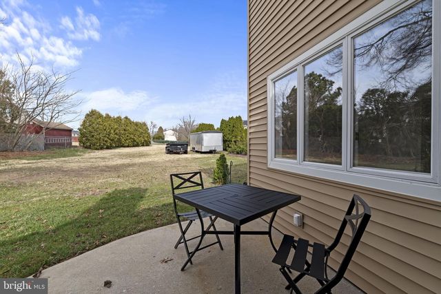 41 FOMALHAUT AVE, Blackwood, NJ 08012